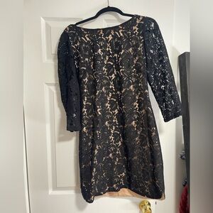 Vince Camuto Black Lace 3/4 sleeve Women's dress with Nude Underlay Size8